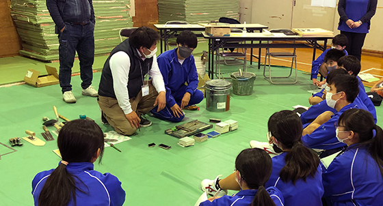 ものづくりマイスター派遣事業（横浜市立六浦中学校）実施報告1